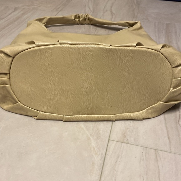 NWOT Large Adorable Spring Bag - Picture 10 of 10